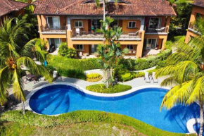 Near Marina Luxury Condo with Pool, Gym, Gold and more